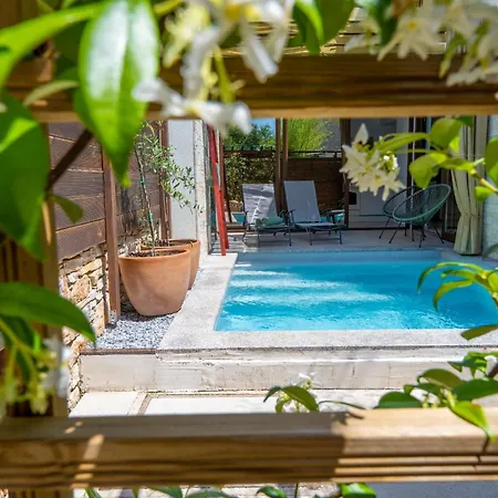 Villa Nascosta *